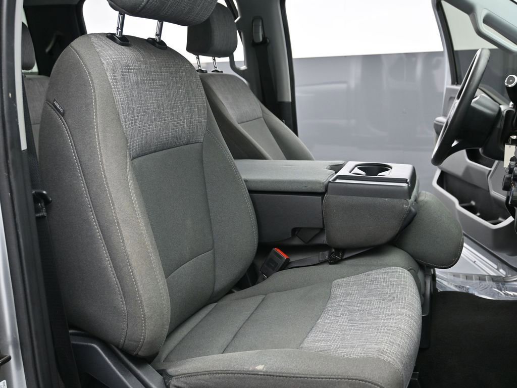 Used 2024 Ford F350 XLT image 23