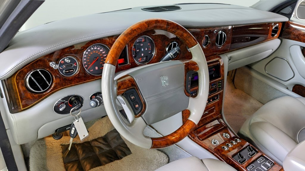Used 1999 Rolls-Royce Silver Seraph image 21