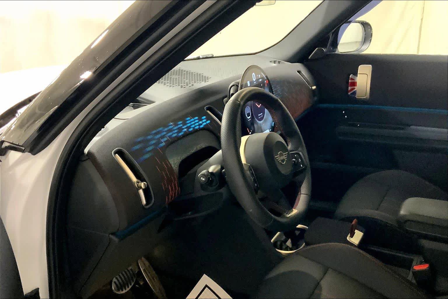 Certified 2025 MINI Cooper Countryman John Cooper Works AWD/4WD image 16