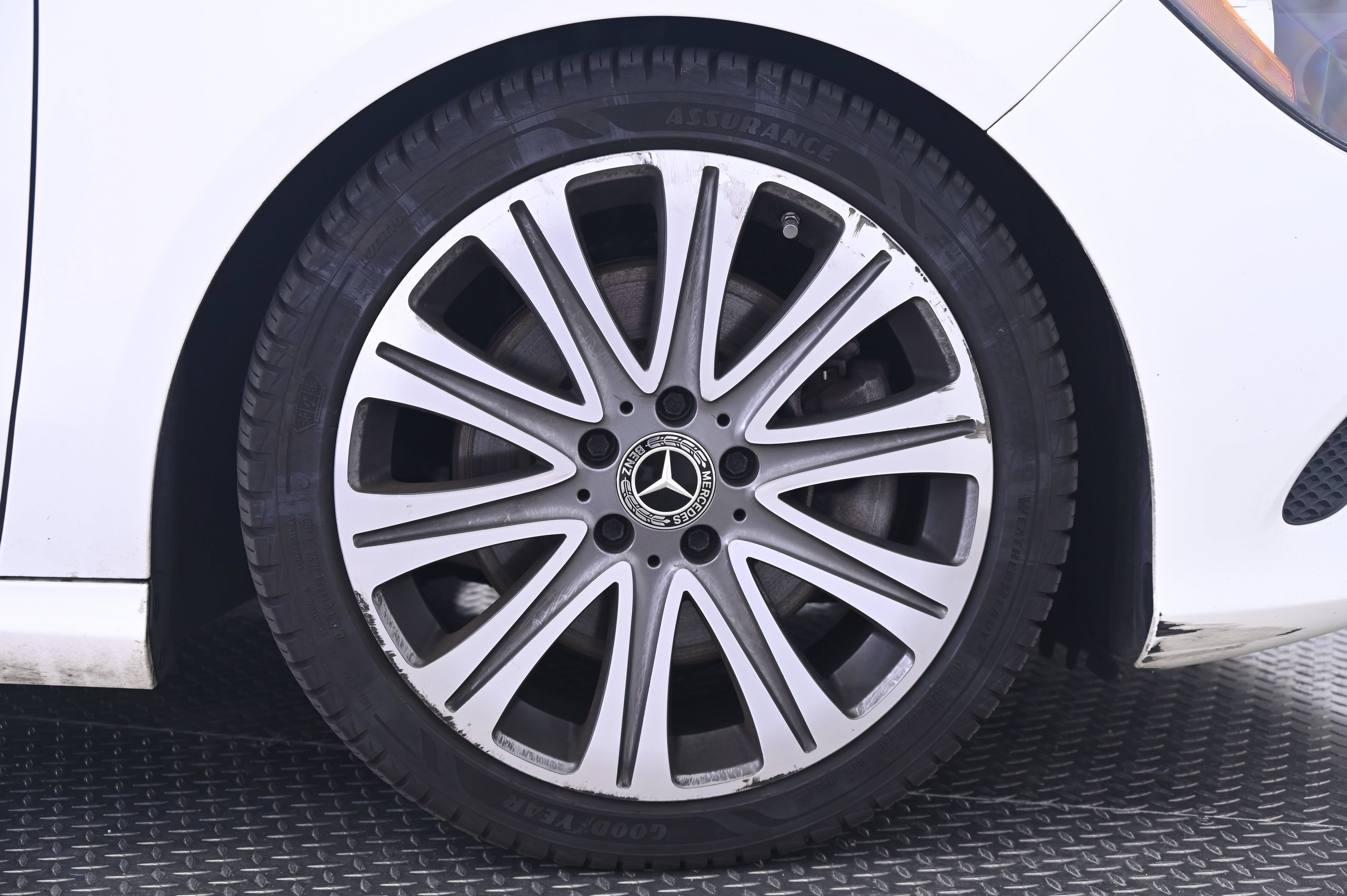 Used 2018 Mercedes-Benz CLA 250 4MATIC image 14