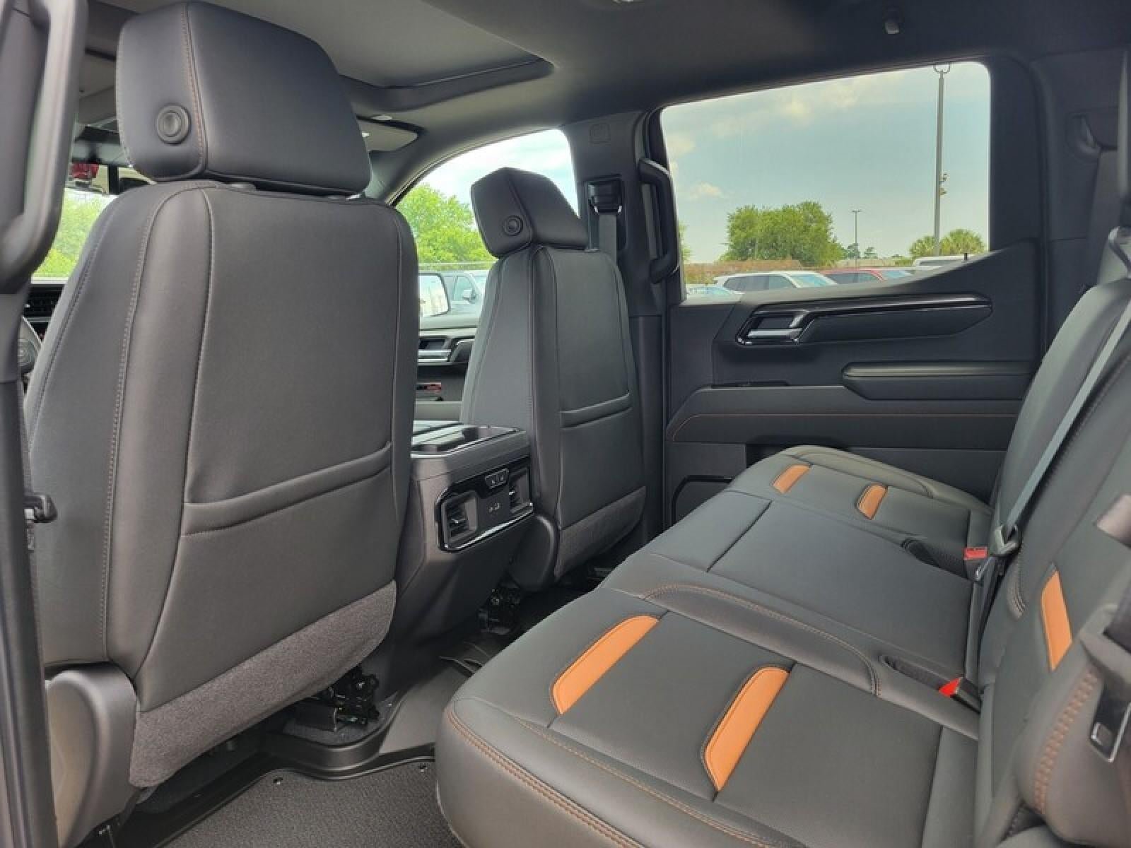 New 2026 GMC Sierra 1500 AT4 w/ AT4 Premium Package AWD/4WD image 21