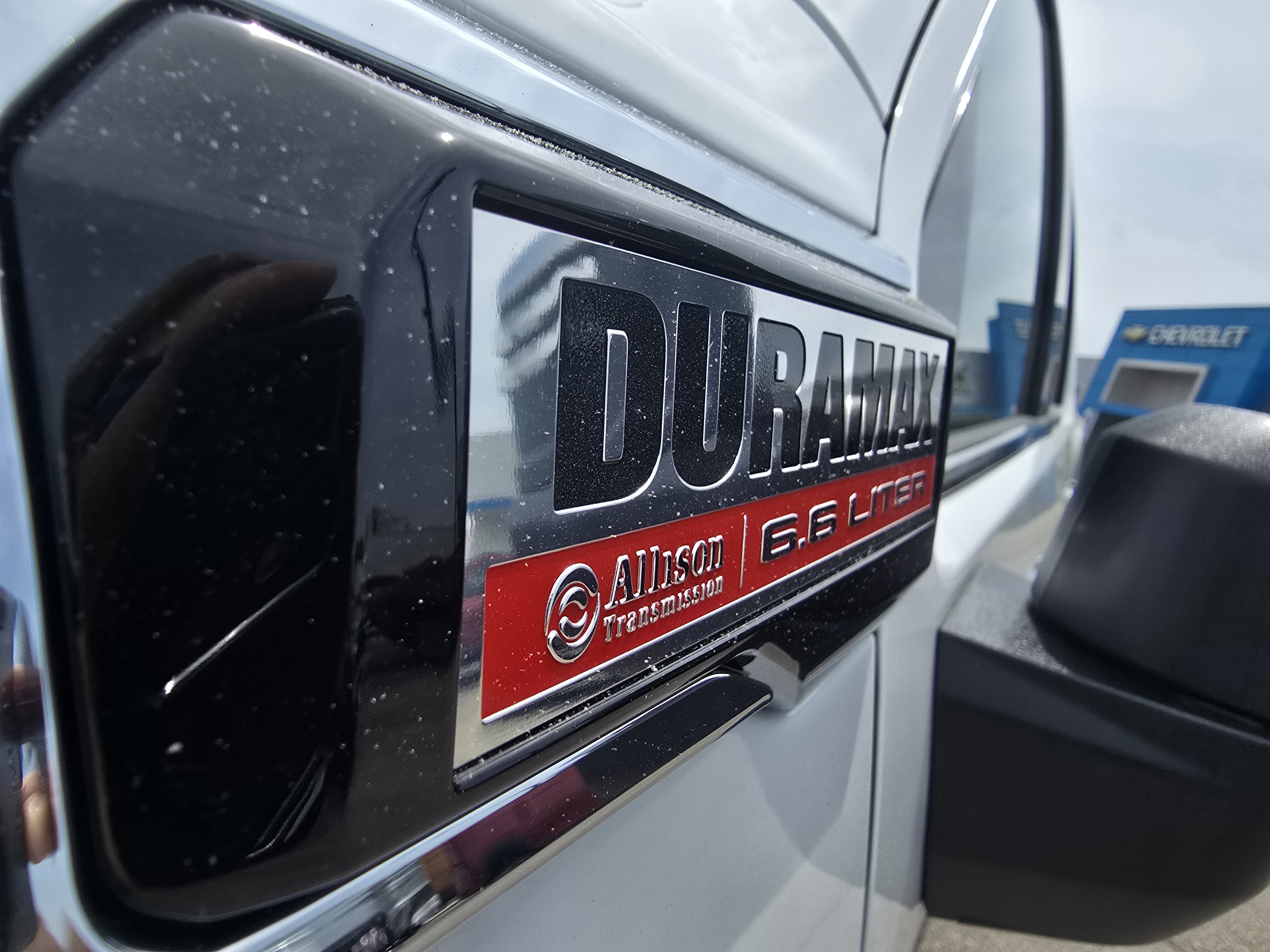 New 2025 GMC Sierra 2500 SLT w/ SLT Convenience Package image 9