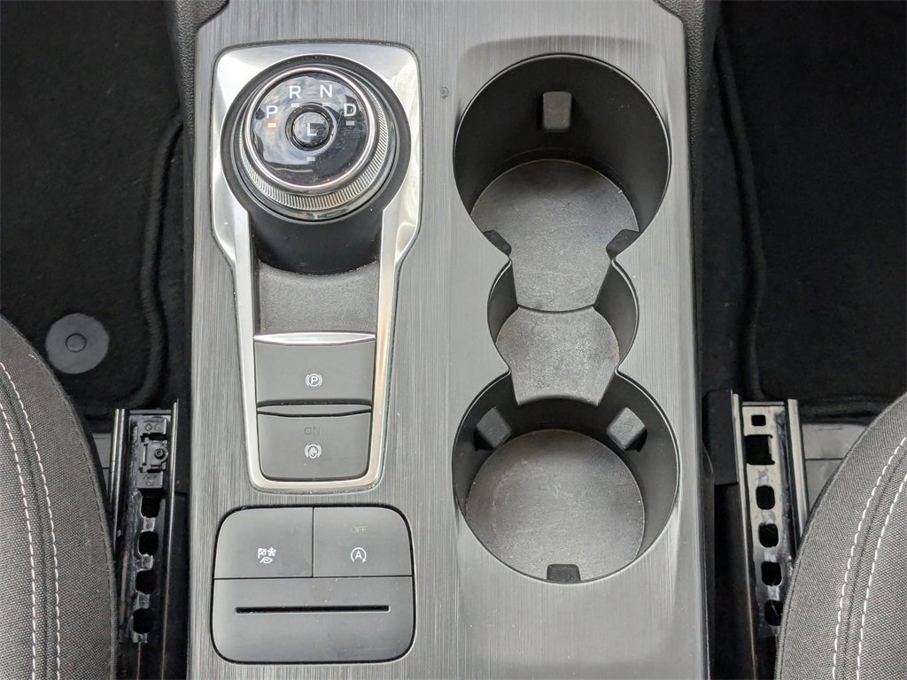 Used 2025 Ford Escape Active image 28