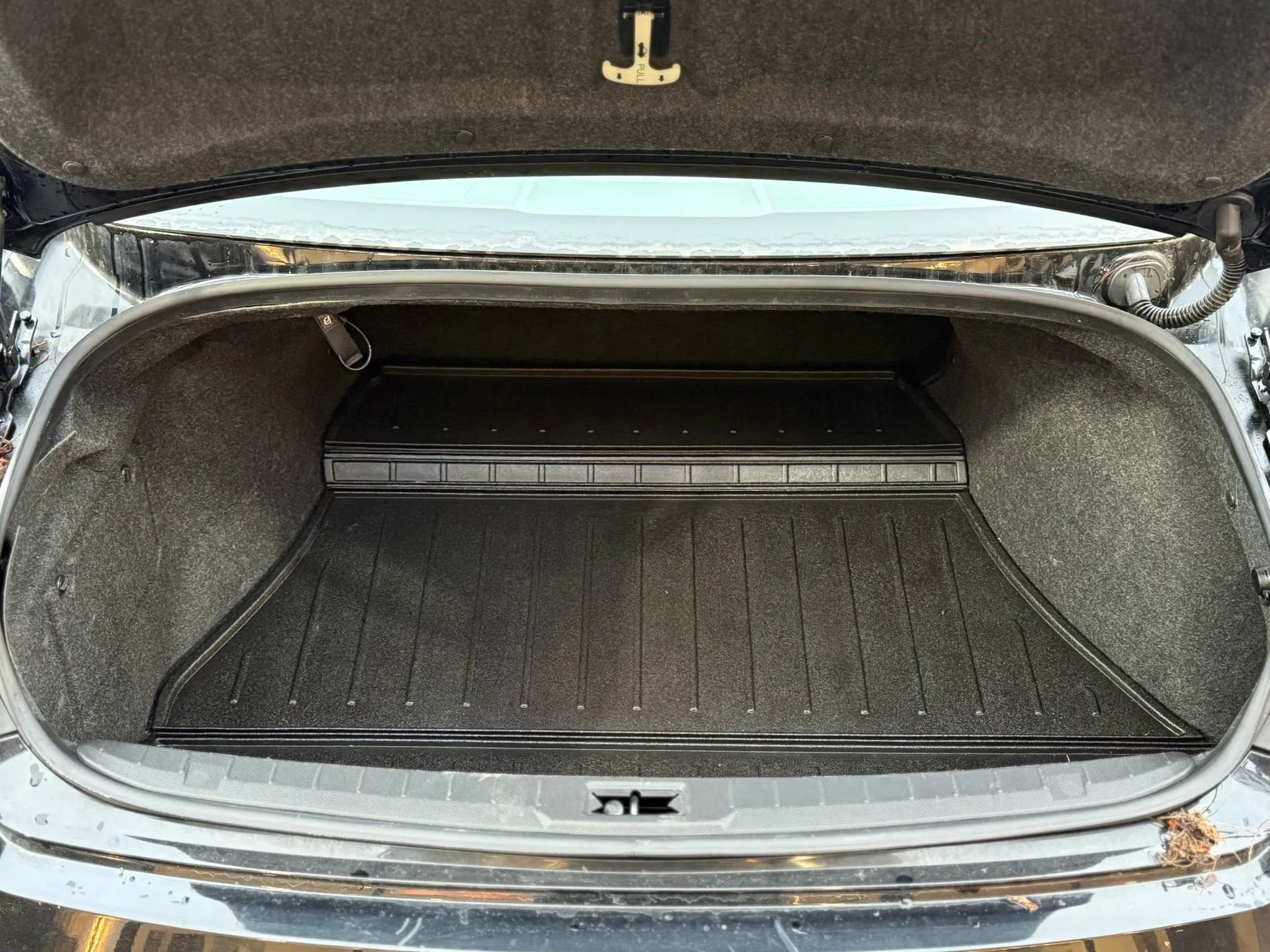 Used 2017 INFINITI Q60 3.0t w/ Cargo Package image 33