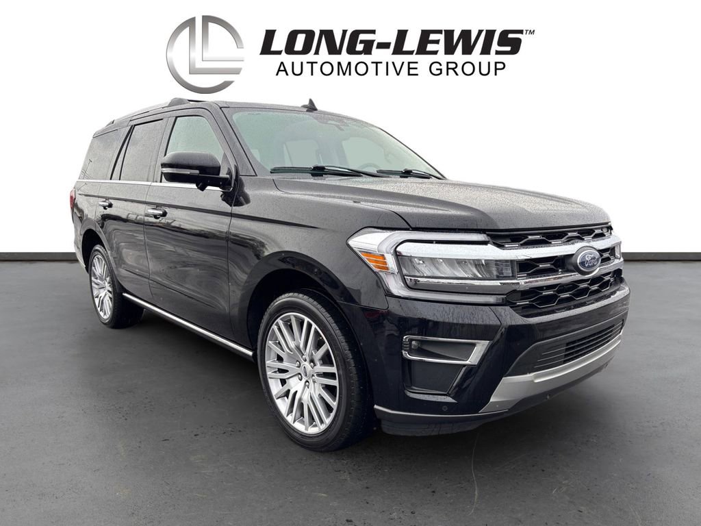 Used 2024 Ford Expedition Limited image 10