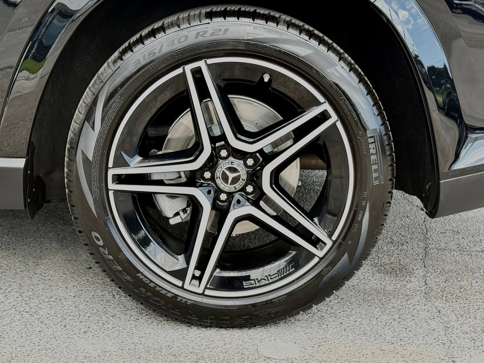Used 2026 Mercedes-Benz GLS 450 4MATIC image 20
