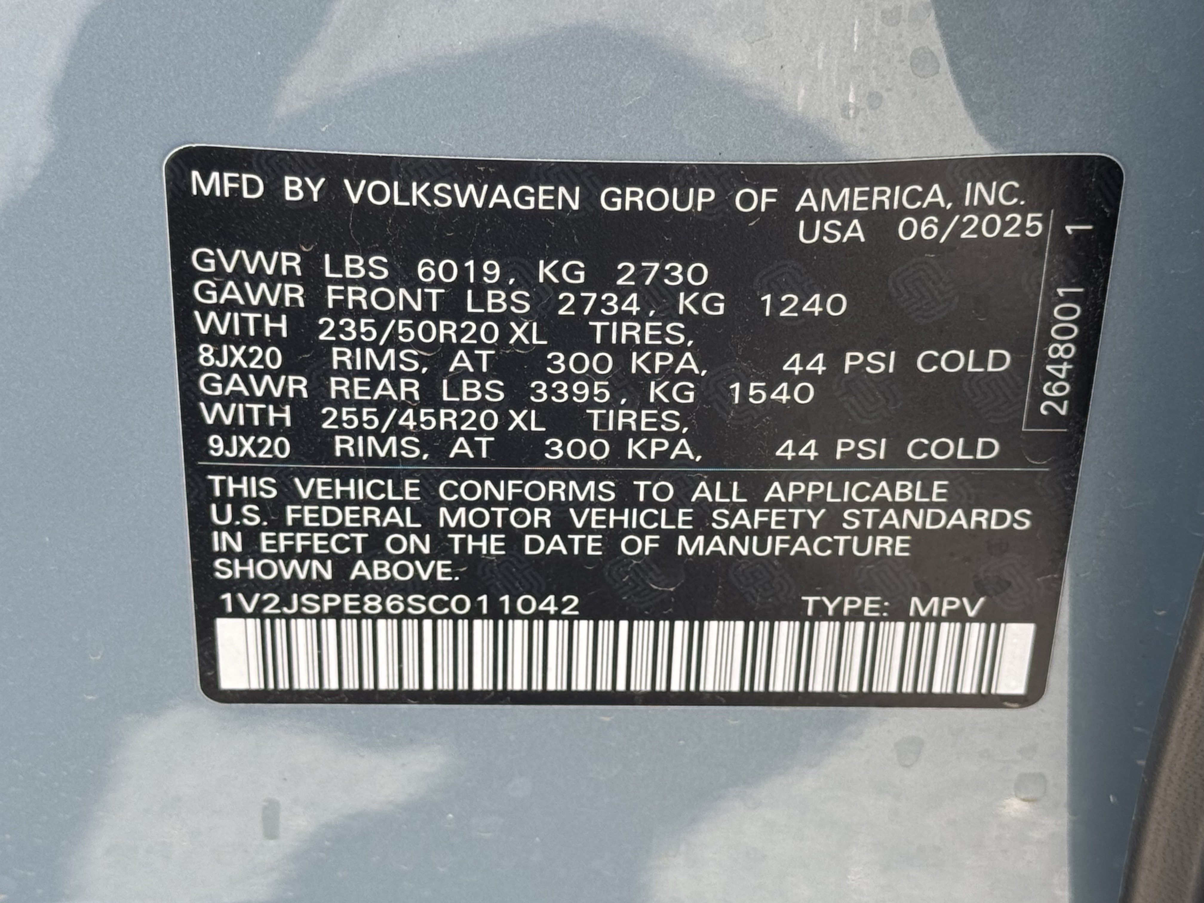Certified 2025 Volkswagen ID.4 Pro S Plus w/ ID.4 Black Package AWD/4WD image 41