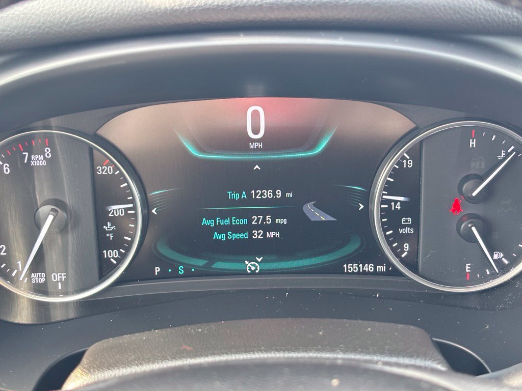 Used 2017 Buick LaCrosse Essence FWD image 32