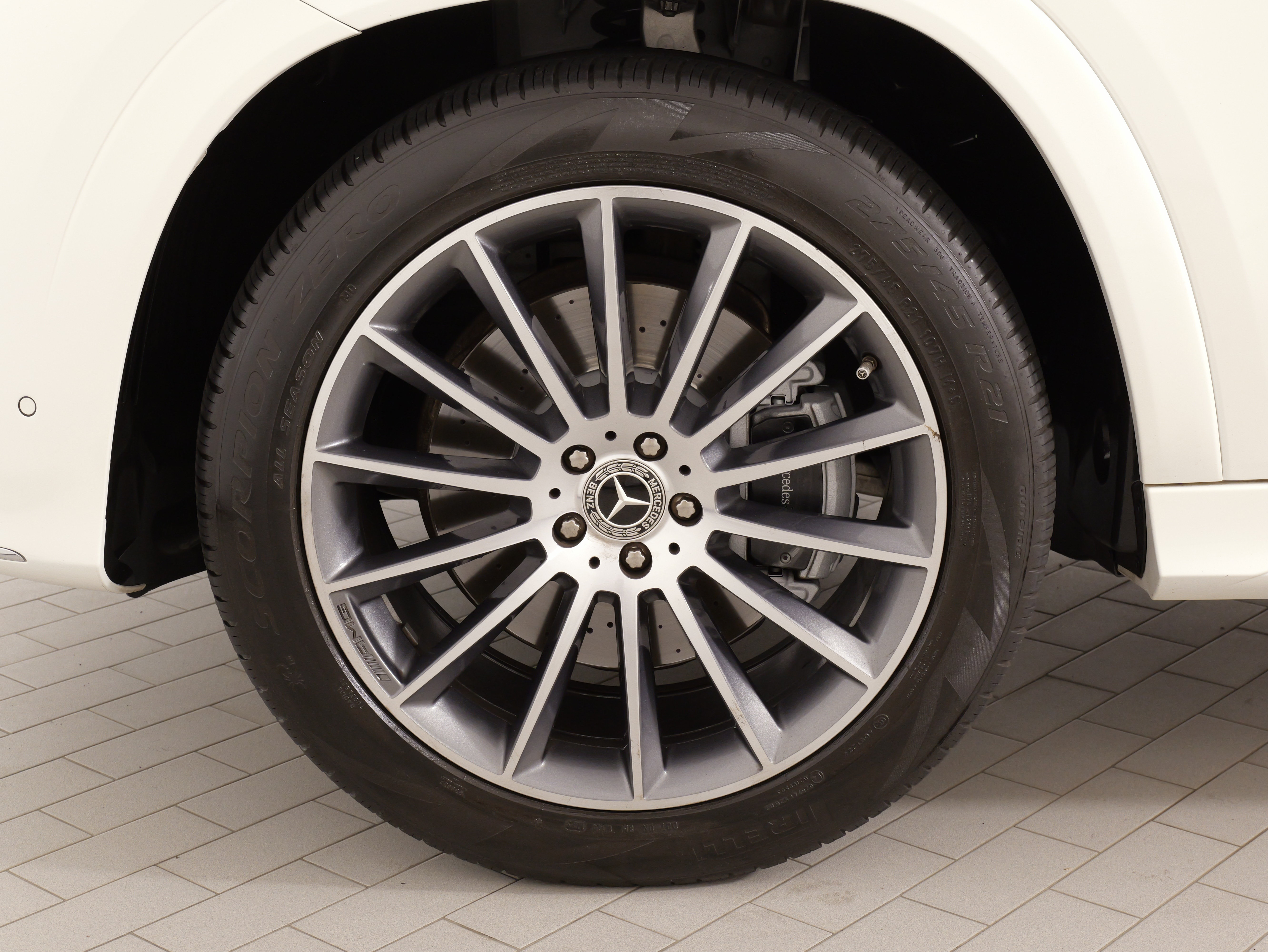 Used 2024 Mercedes-Benz GLE 450 4MATIC image 67