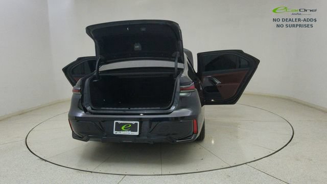 Used 2025 BMW i7 eDrive50 w/ M Sport Package RWD image 73