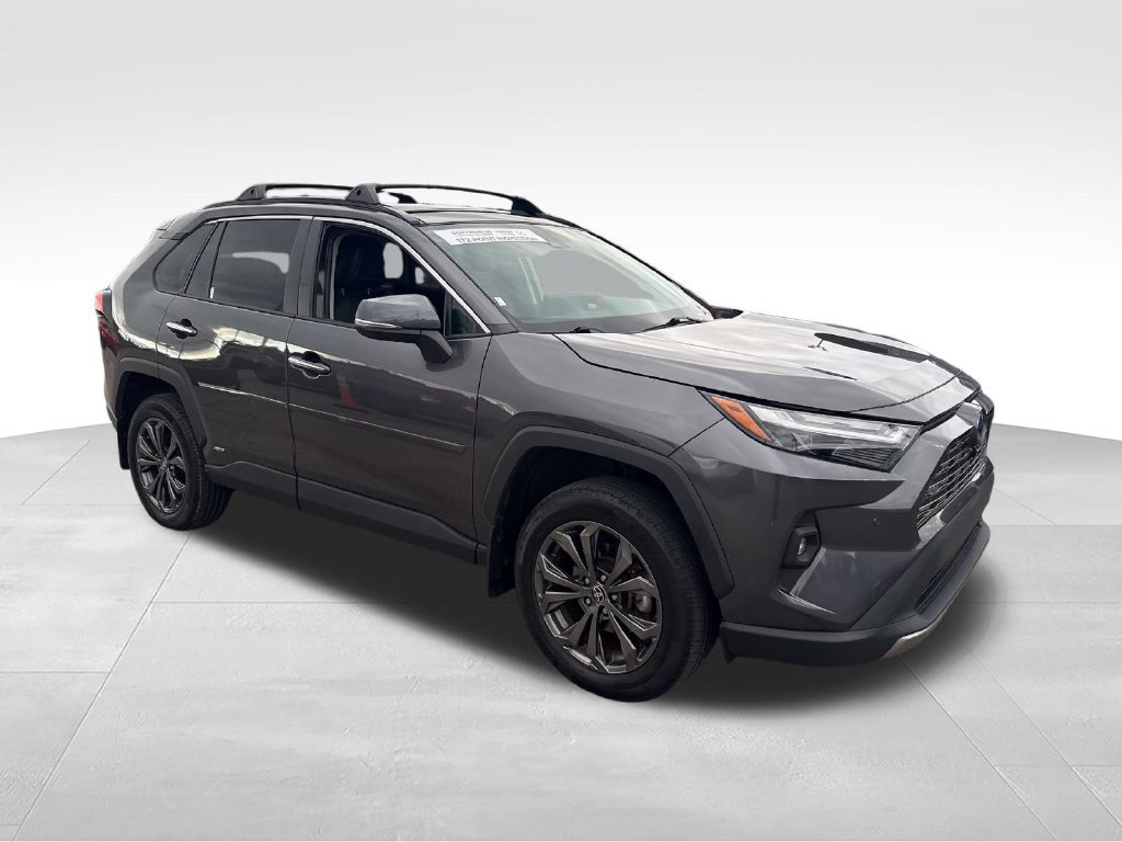 Used 2023 Toyota RAV4 Limited AWD/4WD image 7