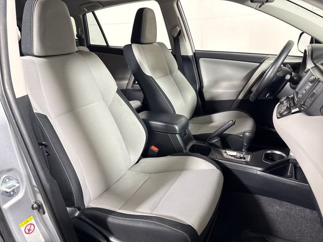 Used 2018 Toyota RAV4 XLE w/ Convenience Package AWD/4WD image 14