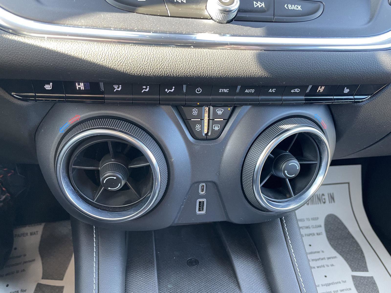 Used 2023 Chevrolet Blazer LT w/ Convenience Package image 30