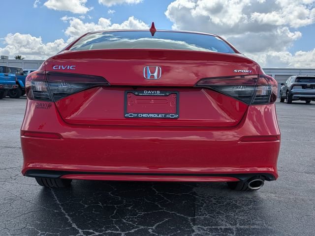 Used 2025 Honda Civic Sport image 6