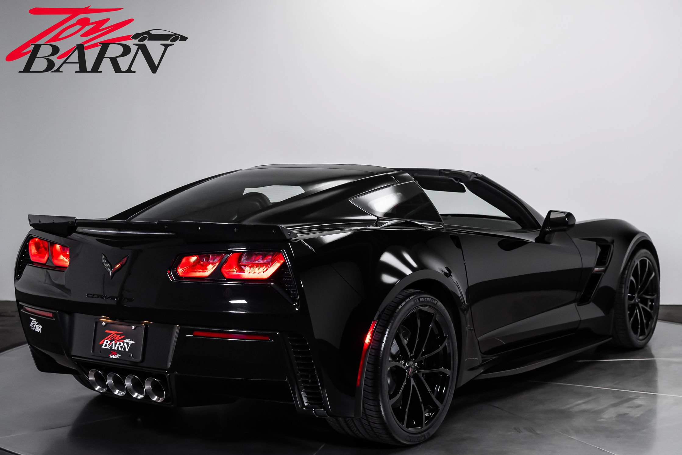 Used 2017 Chevrolet Corvette Grand Sport RWD image 5
