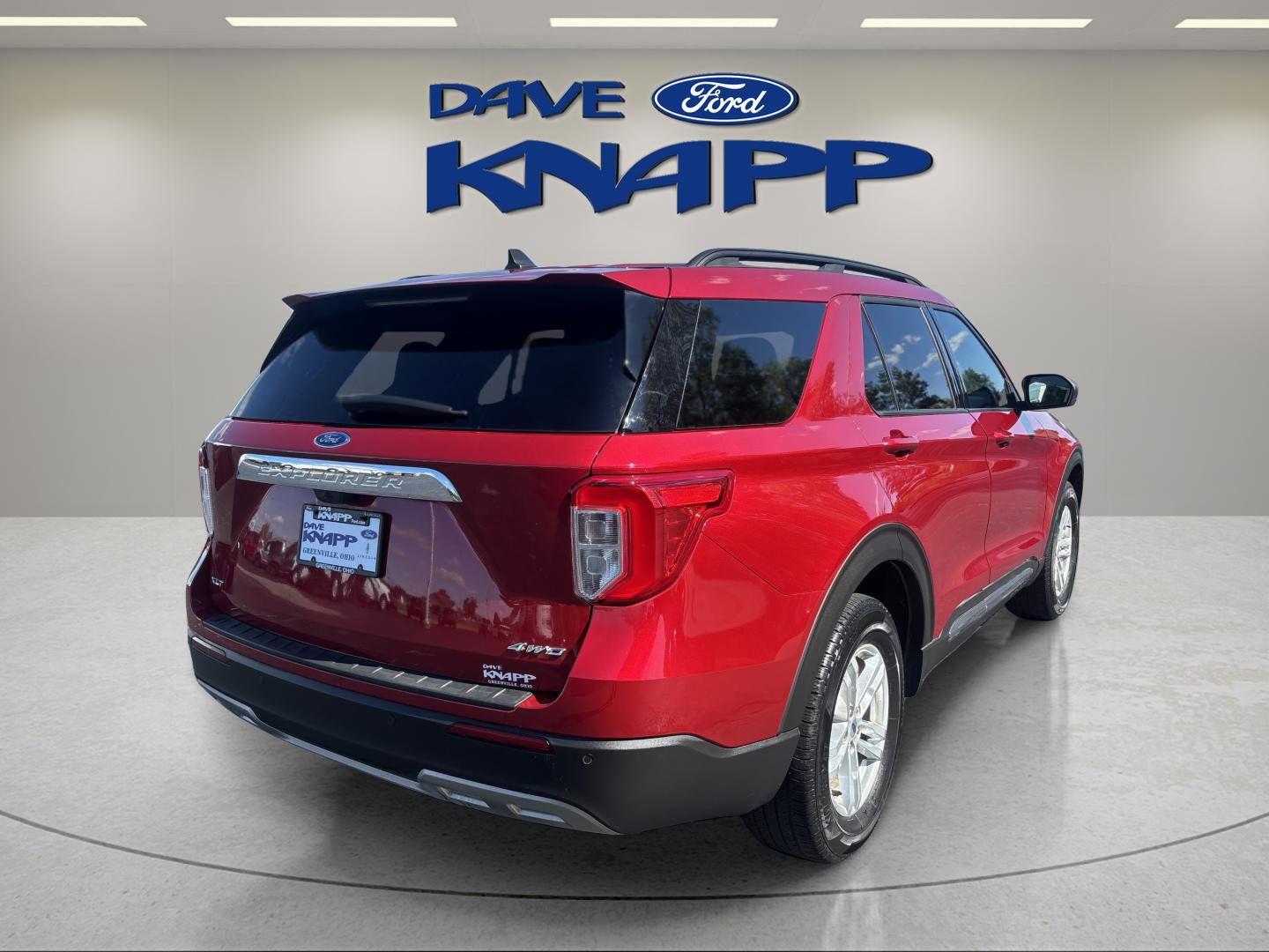 Used 2023 Ford Explorer XLT w/ Equipment Group 202A AWD/4WD image 7