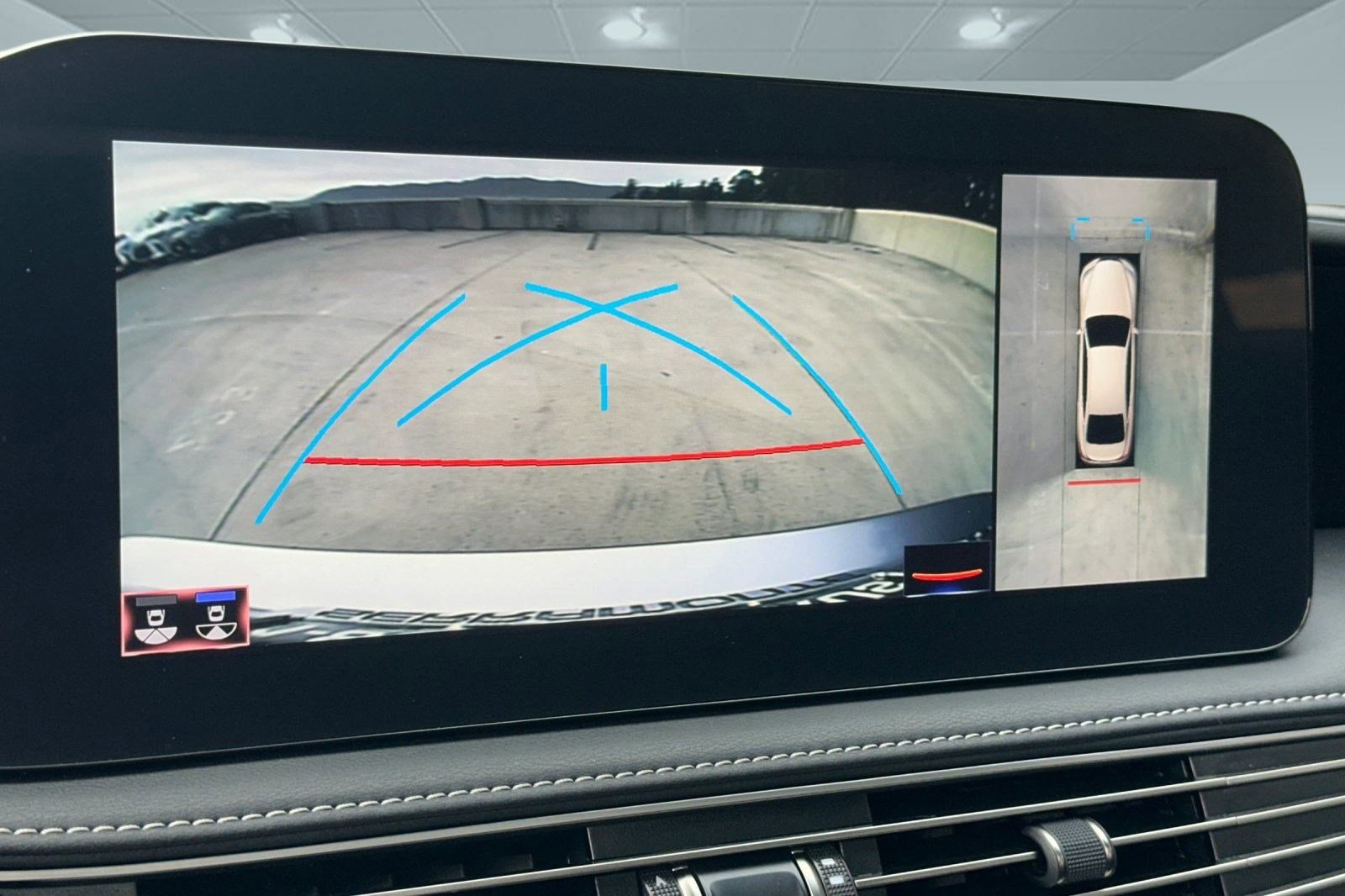 Used 2021 Lexus LS 500 w/ Interior Upgrade Package image 25