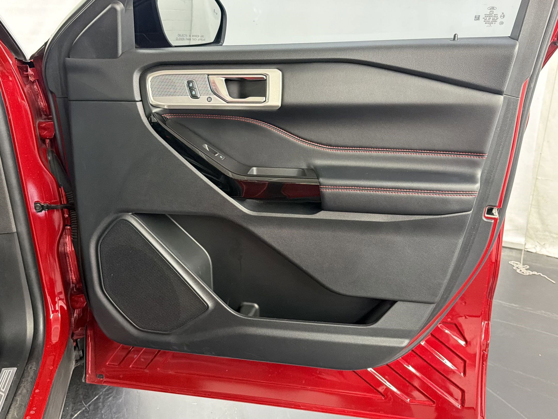 Used 2022 Ford Explorer ST-Line w/ Class IV Trailer Tow Package image 36