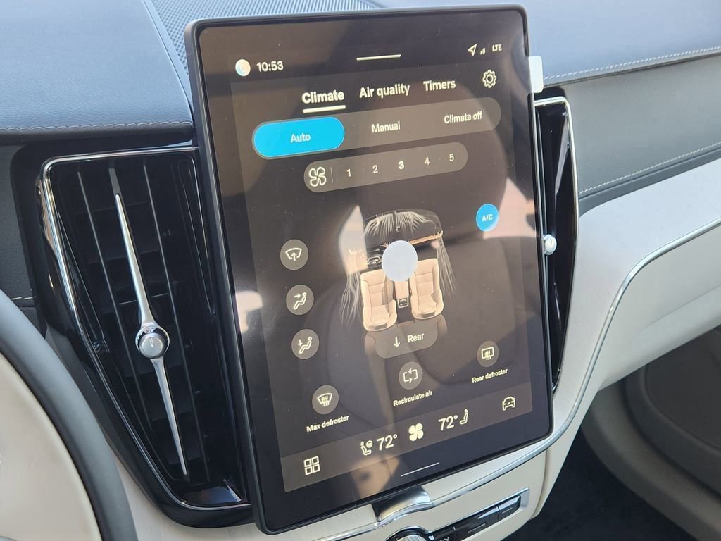 New 2026 Volvo XC60 B5 Ultra w/ Protection Package Premier image 9