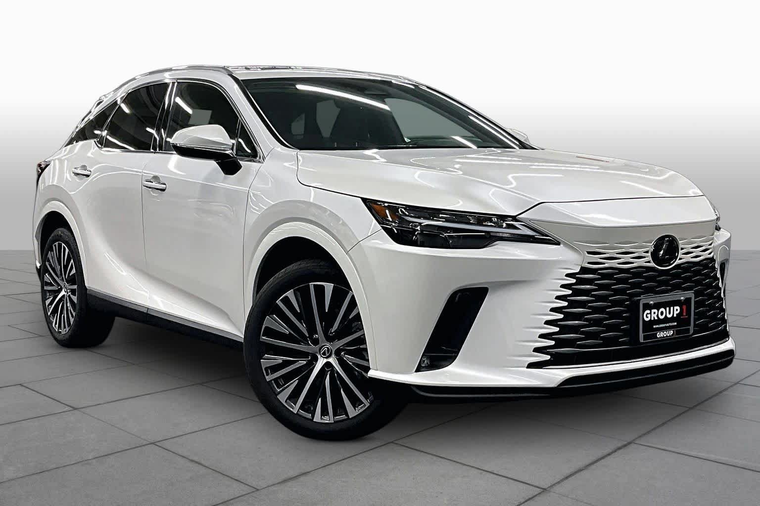 Used 2024 Lexus RX 350 Premium Plus w/ Cold Area Package FWD image 3