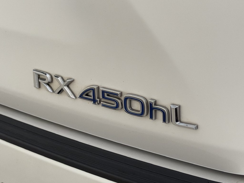 Used 2018 Lexus RX 450hL Premium w/ Premium Package AWD/4WD image 24