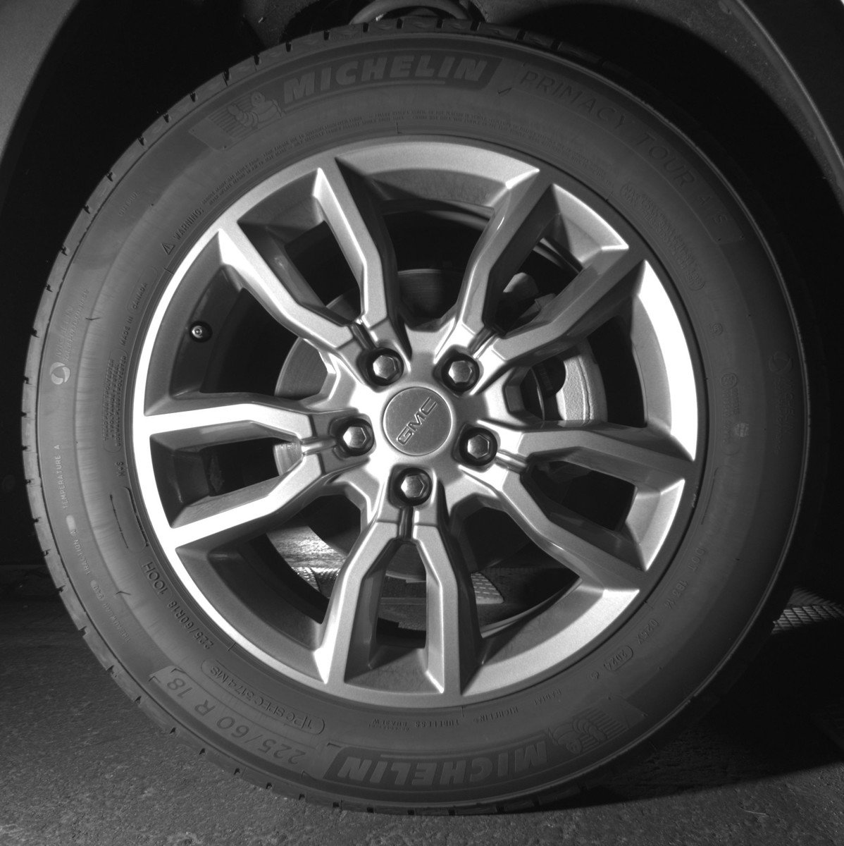 Used 2024 GMC Terrain SLT image 13