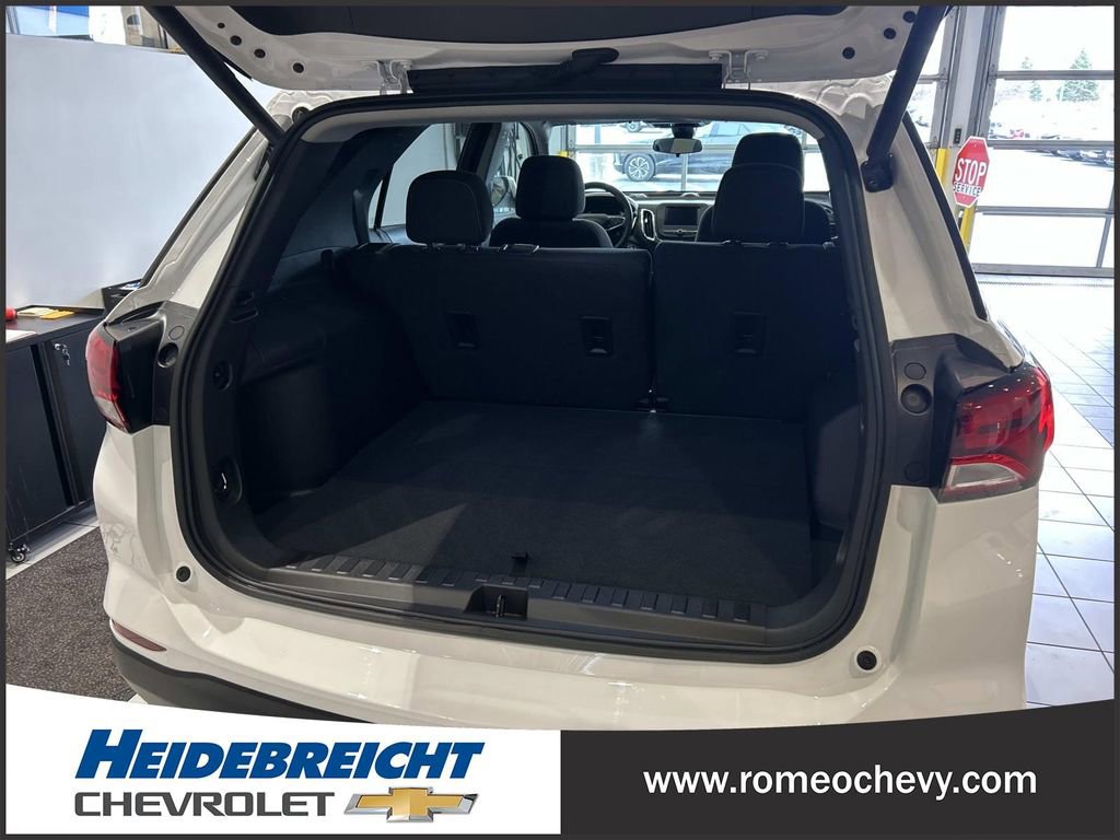 Certified 2024 Chevrolet Equinox LT image 14