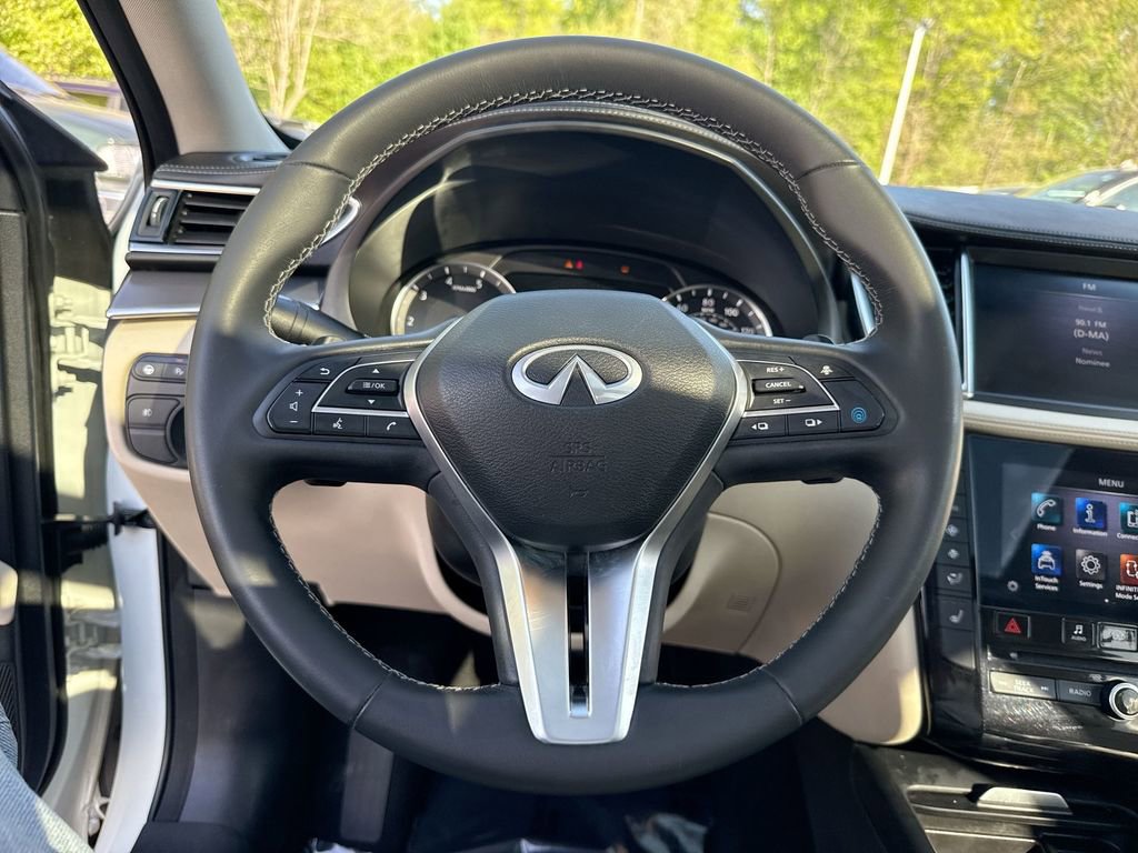 Used 2022 INFINITI QX50 Luxe w/ Cargo Package image 11