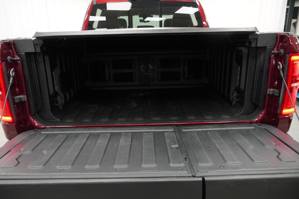 Used 2025 RAM 1500 Limited AWD/4WD image 39