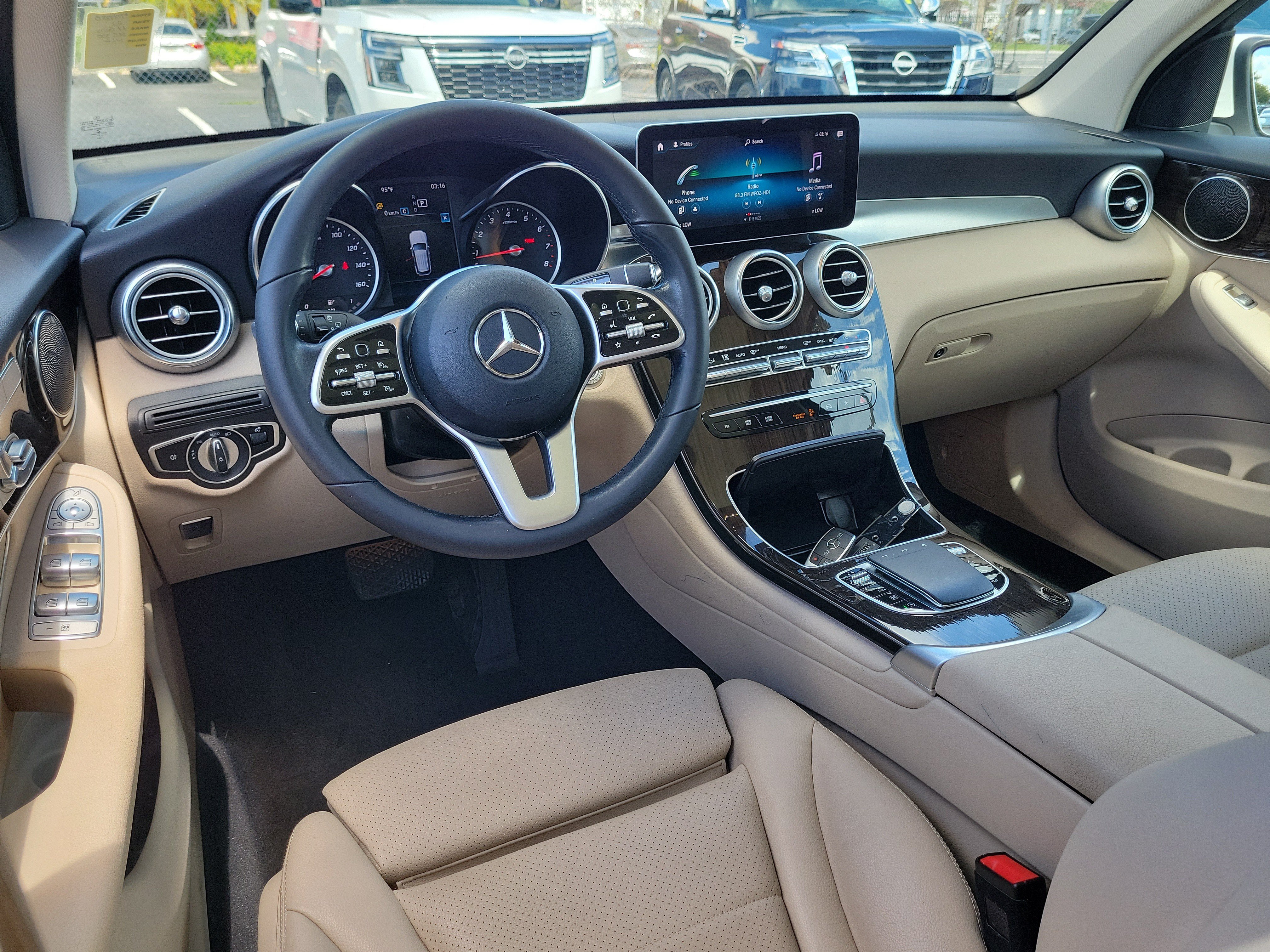 Used 2022 Mercedes-Benz GLC 300 image 18