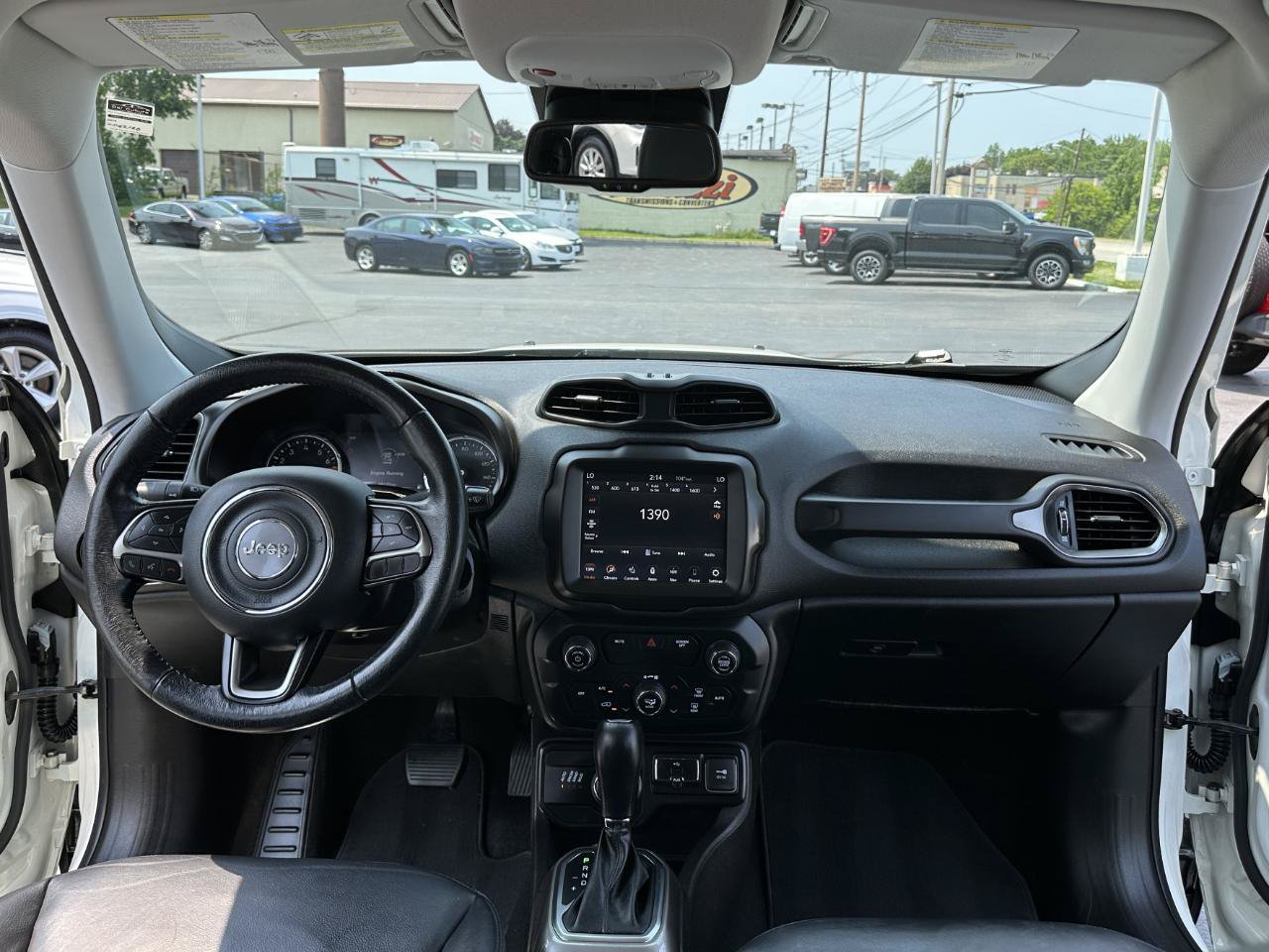 Used 2020 Jeep Renegade Limited w/ UConnect 8.4 Nav Group AWD/4WD image 42