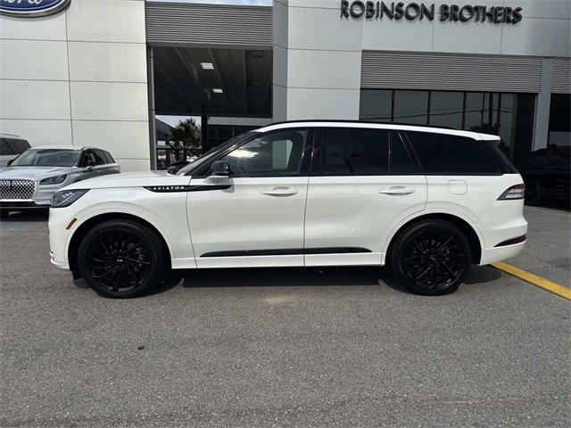 New 2025 Lincoln Aviator Reserve image 6