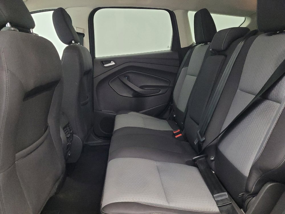 Used 2019 Ford Escape SE FWD image 18