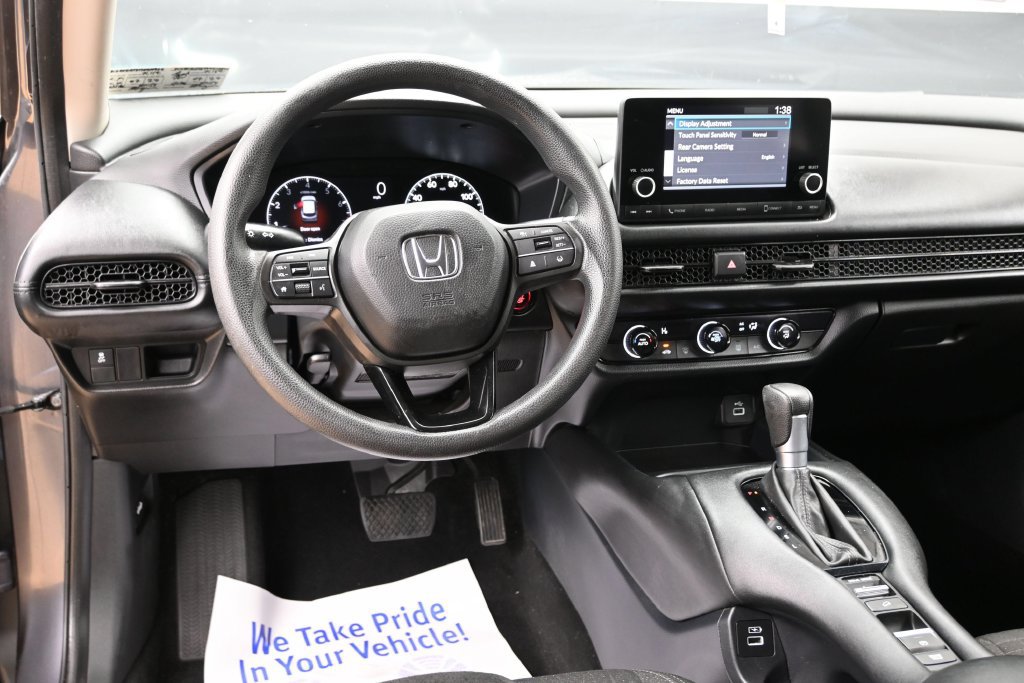 Used 2023 Honda HR-V LX image 30