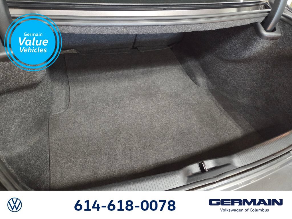Used 2018 Dodge Charger GT AWD/4WD image 19