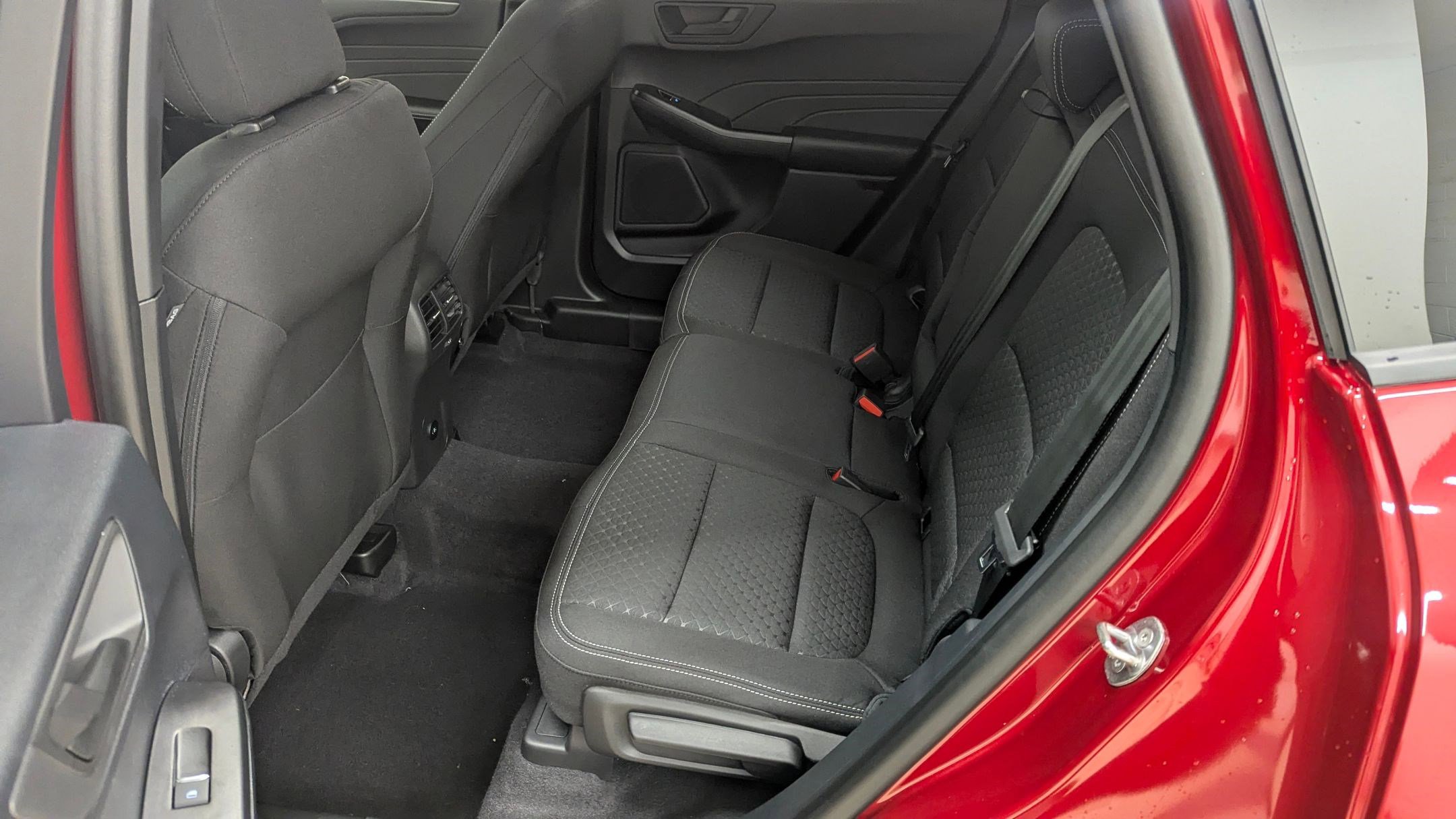 New 2026 Ford Escape Active w/ Cold Weather Package FWD image 14