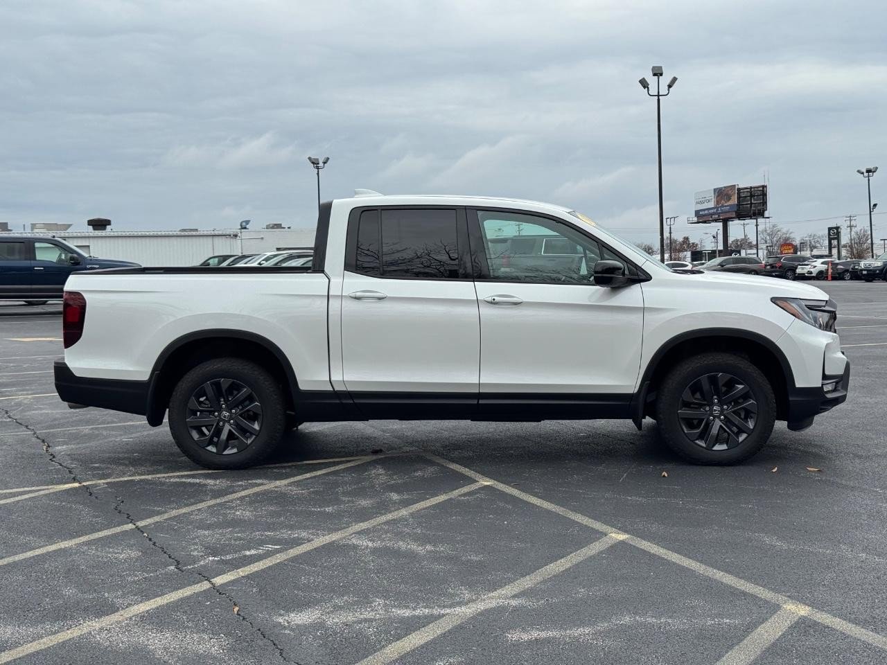 Certified 2025 Honda Ridgeline Sport image 2