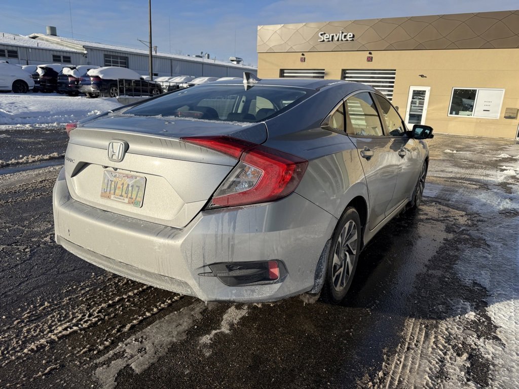 Used 2017 Honda Civic EX image 4