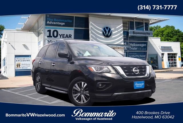 Used 2019 Nissan Pathfinder SV w/ SV All Weather Package AWD/4WD image 1