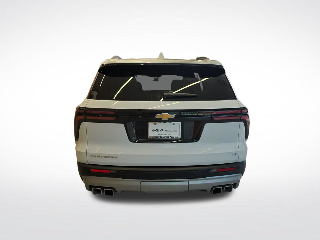 Used 2024 Chevrolet Traverse LT FWD image 5