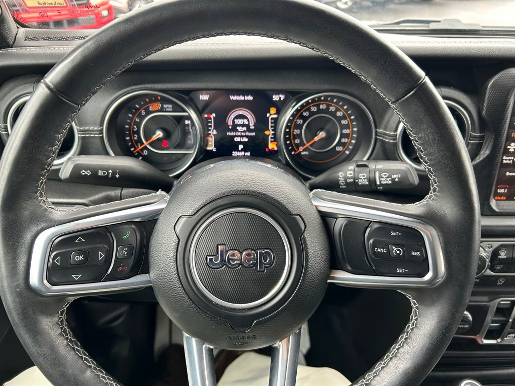 Used 2023 Jeep Wrangler Unlimited Sahara w/ Dual Top Group AWD/4WD image 17