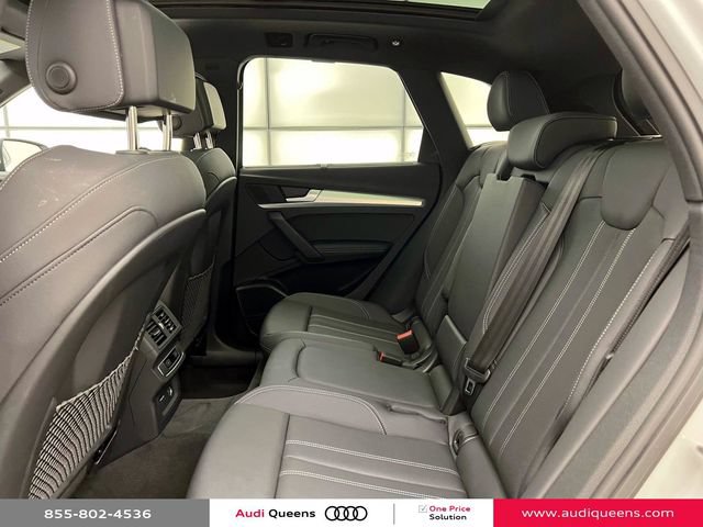 Used 2025 Audi Q5 2.0T Premium Plus w/ Premium Plus Package AWD/4WD image 12