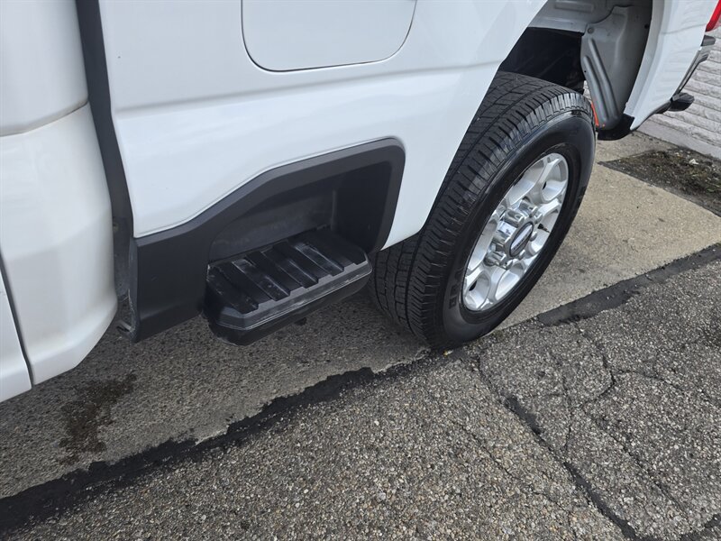 Used 2026 Ford F250 XLT AWD/4WD image 36