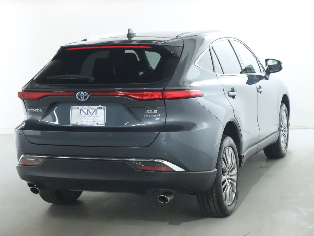 Used 2022 Toyota Venza XLE AWD/4WD image 47