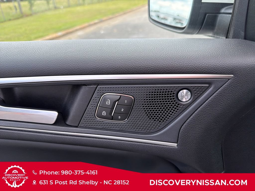 Used 2019 Ford Edge ST w/ Equipment Group 401A AWD/4WD image 15