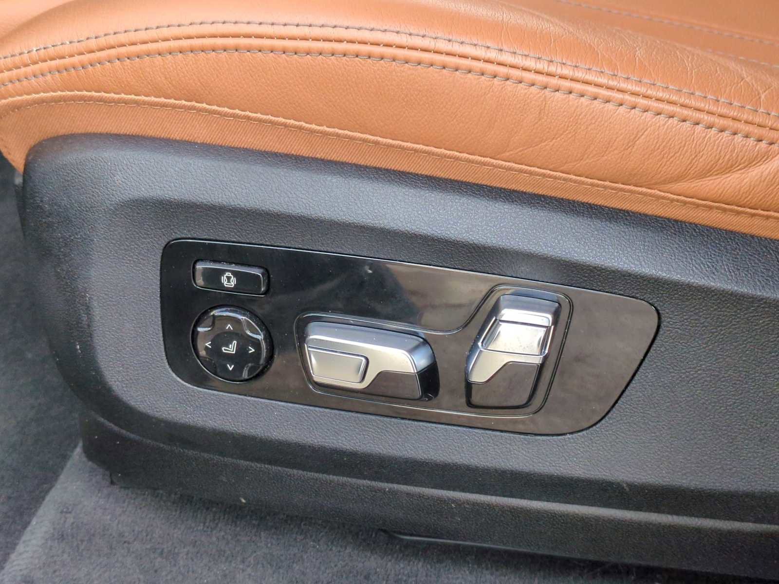 Certified 2022 BMW X5 xDrive40i image 17