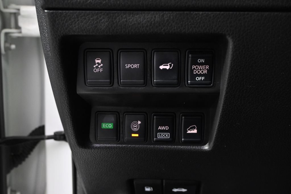 Used 2016 Nissan Rogue SL w/ SL Premium Package AWD/4WD image 24