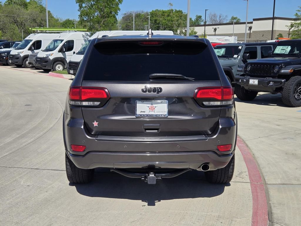 Used 2019 Jeep Grand Cherokee Altitude image 5