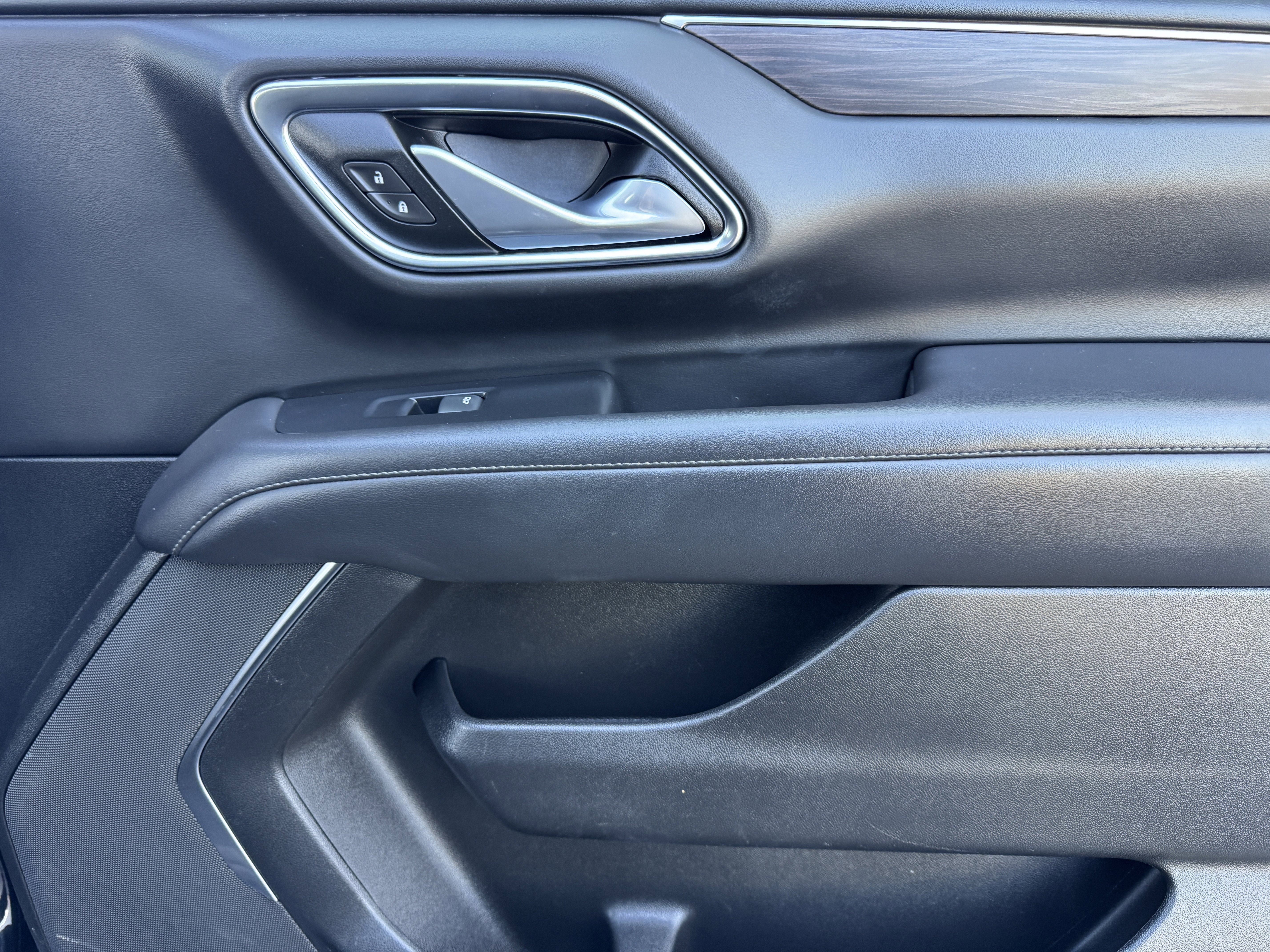 Certified 2024 Chevrolet Suburban LS image 24