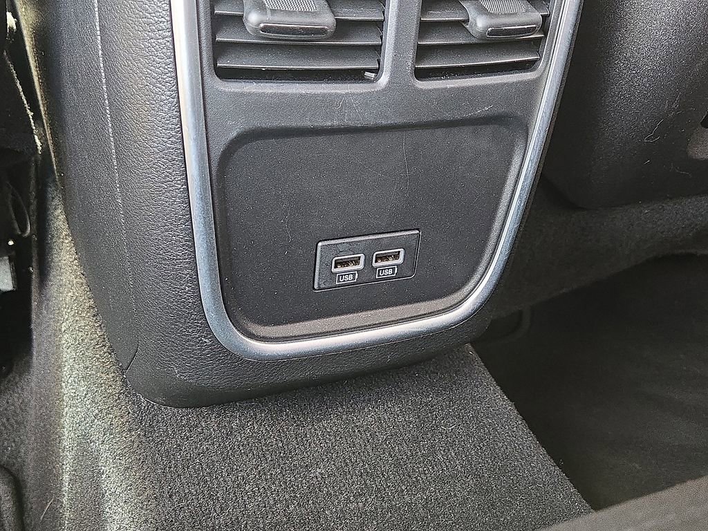 Used 2022 Dodge Charger GT image 15